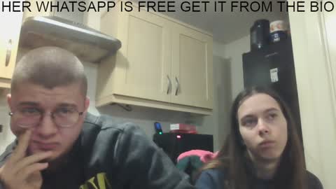 Extreme Couple online show from 2, 2, 2025