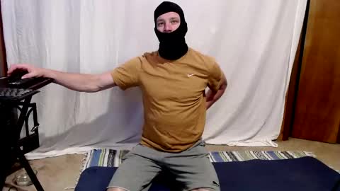 maskedyogaman online show from 6, 5, 2026