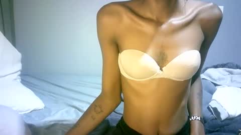 maskgang001 online show from 24, 11, 2025