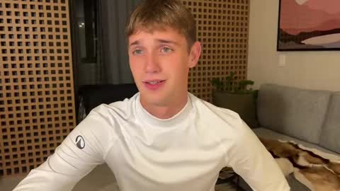 Snapshot of mason_gallagher chatting on 20, 9, 2025 Mason online show from 20, 9, 2025