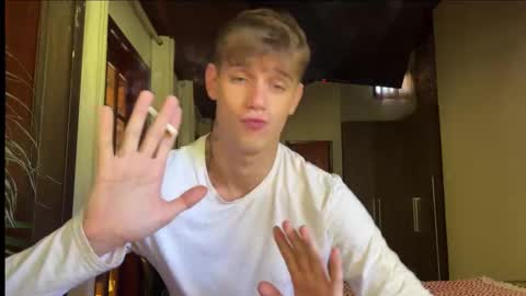 Snapshot of mason_gallagher chatting on 15, 3, 2026 Mason online show from 15, 3, 2026