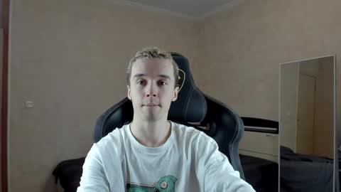 Snapshot of mason_warhol chatting on 13, 12, 2024 Mason online show from 13, 12, 2024