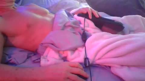 Snapshot of massageartist chatting on 11, 5, 2026 HappyZending online show from 11, 5, 2026