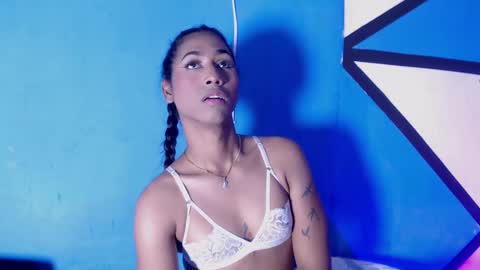 Snapshot of massielhot chatting on 5, 10, 2025 massielhot online show from 5, 10, 2025