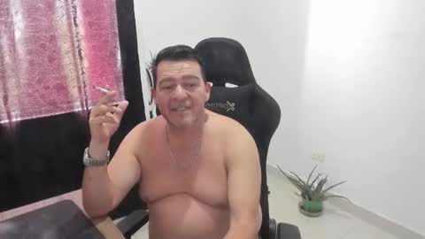 Snapshot of massimo_danger chatting on 20, 10, 2025 massimo_danger online show from 20, 10, 2025