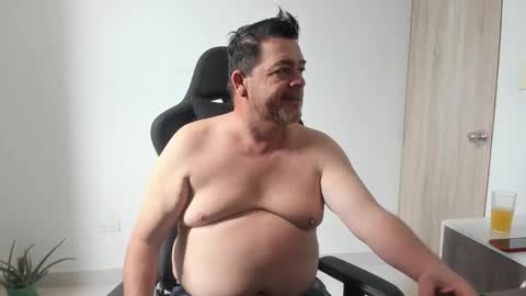 Snapshot of massimo_danger chatting on 27, 10, 2025 massimo_danger online show from 27, 10, 2025