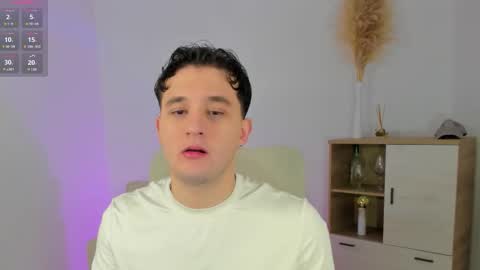 Snapshot of massimo_fiore chatting on 8, 2, 2026 Massimo online show from 8, 2, 2026