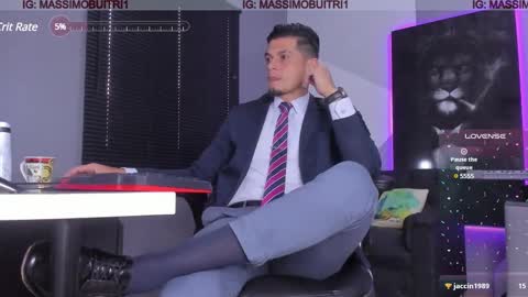 Snapshot of massimo_g chatting on 13, 12, 2024 I am Massimo online show from 13, 12, 2024