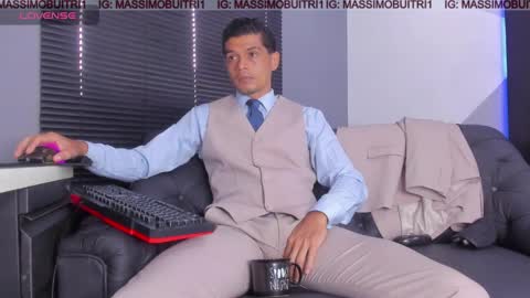 I am Massimo online show from 8, 5, 2026