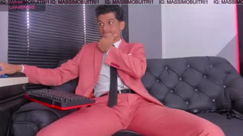 I am Massimo online show from 1, 7, 2026