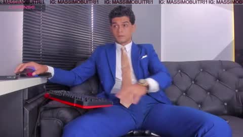 I am Massimo online show from 6, 7, 2026