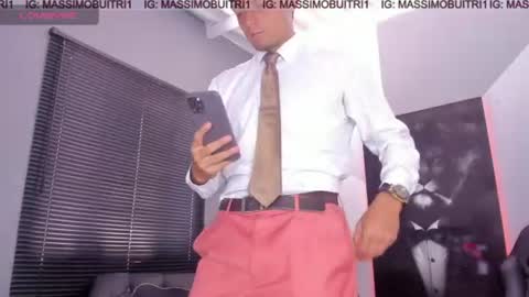 I am Massimo online show from 28, 7, 2026