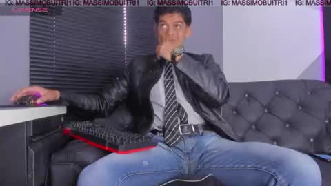 I am Massimo online show from 29, 7, 2026