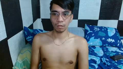 massive_boner02 online show from 10, 12, 2024