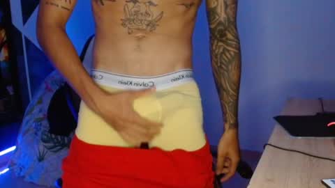 Snapshot of master_black777 chatting on 24, 11, 2025 master_black777 online show from 24, 11, 2025