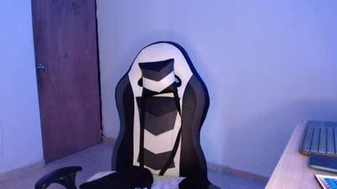 master_black777 online show from 22, 4, 2026