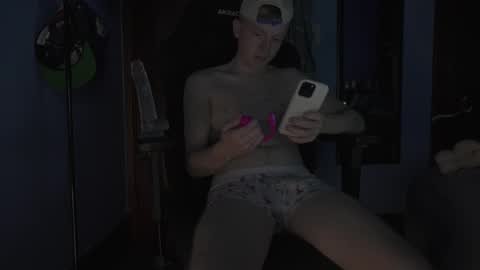 Snapshot of mastercooperfrost chatting on 25, 9, 2025 Master cooper online show from 25, 9, 2025