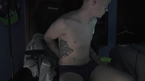 Snapshot of mastercooperfrost chatting on 26, 9, 2025 Master cooper online show from 26, 9, 2025