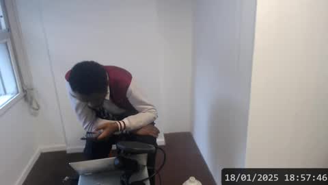 Snapshot of masterdomfuck chatting on 18, 1, 2025 Masterdomfuck online show from 18, 1, 2025