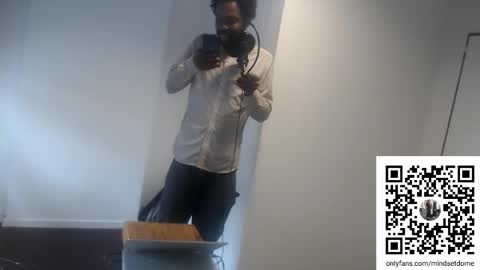 Snapshot of masterdomfuck chatting on 11, 10, 2025 Masterdomfuck online show from 11, 10, 2025