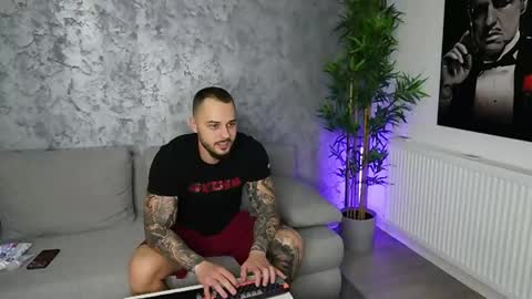masterkingmuscle online show from 16, 2, 2026