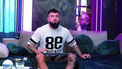 Snapshot of masterkingofmuscle chatting on 16, 12, 2024 masterkingofmuscle online show from 16, 12, 2024