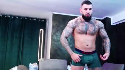 Snapshot of masterkingofmuscle chatting on 17, 2, 2025 masterkingofmuscle online show from 17, 2, 2025