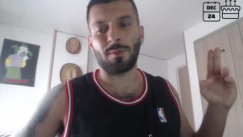   online show from 23, 12, 2024