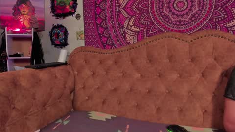   online show from 16, 3, 2026