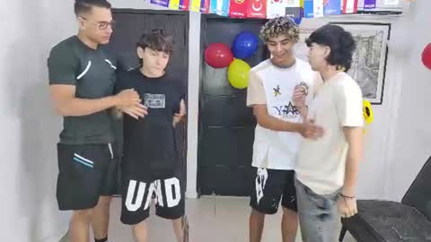 Team Cris Darwin- Fernando- Stiven- David online show from 23, 6, 2026