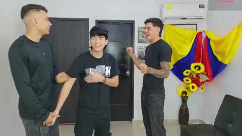 Team Cris Darwin- Fernando- Stiven- David online show from 19, 7, 2026