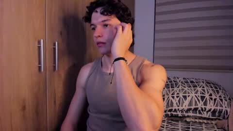 mastrangelo_x online show from 18, 10, 2025