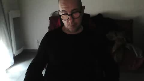 mat11efou online show from 10, 1, 2026