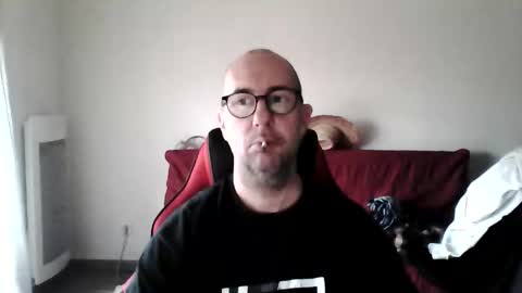 mat11efou online show from 5, 2, 2026