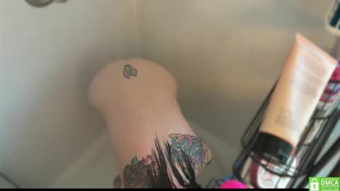 Jer and Kel online show from 4, 3, 2025