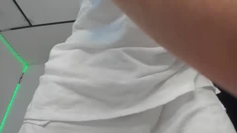 mateo_escobar online show from 3, 12, 2025