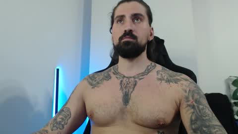 Snapshot of mateohalifa chatting on 4, 11, 2025 mateohalifa online show from 4, 11, 2025