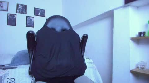 Snapshot of mathews_19 chatting on 13, 5, 2026 Teo online show from 13, 5, 2026