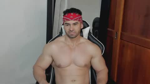 Snapshot of mathews_smith chatting on 2, 7, 2026 mathews_smith online show from 2, 7, 2026