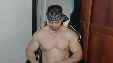 Snapshot of mathews_smith chatting on 3, 7, 2026 mathews_smith online show from 3, 7, 2026