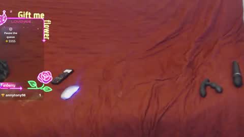 Snapshot of mathurin37 chatting on 29, 9, 2025 LooLa online show from 29, 9, 2025