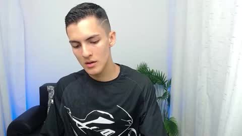 Matias online show from 8, 11, 2025