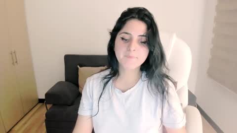 Lucia online show from 11, 1, 2025