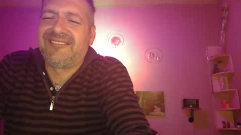 Snapshot of matrike1 chatting on 13, 5, 2026 matrike1 online show from 13, 5, 2026