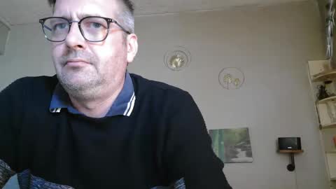 Snapshot of matrike1 chatting on 18, 5, 2026 matrike1 online show from 18, 5, 2026