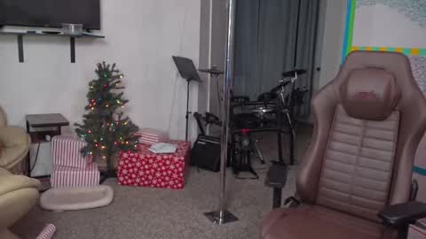 Snapshot of mattcashxxx chatting on 7, 12, 2024 Matt Cash online show from 7, 12, 2024