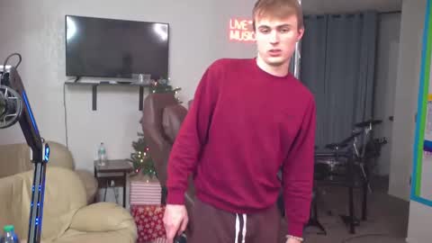 Snapshot of mattcashxxx chatting on 1, 1, 2025 Matt Cash online show from 1, 1, 2025