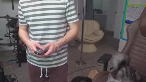 Snapshot of mattcashxxx chatting on 12, 1, 2025 Matt Cash online show from 12, 1, 2025