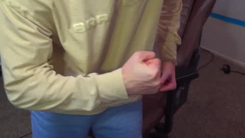 Snapshot of mattcashxxx chatting on 4, 2, 2025 Matt Cash online show from 4, 2, 2025