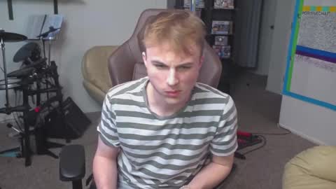 Snapshot of mattcashxxx chatting on 2, 3, 2025 Matt Cash online show from 2, 3, 2025